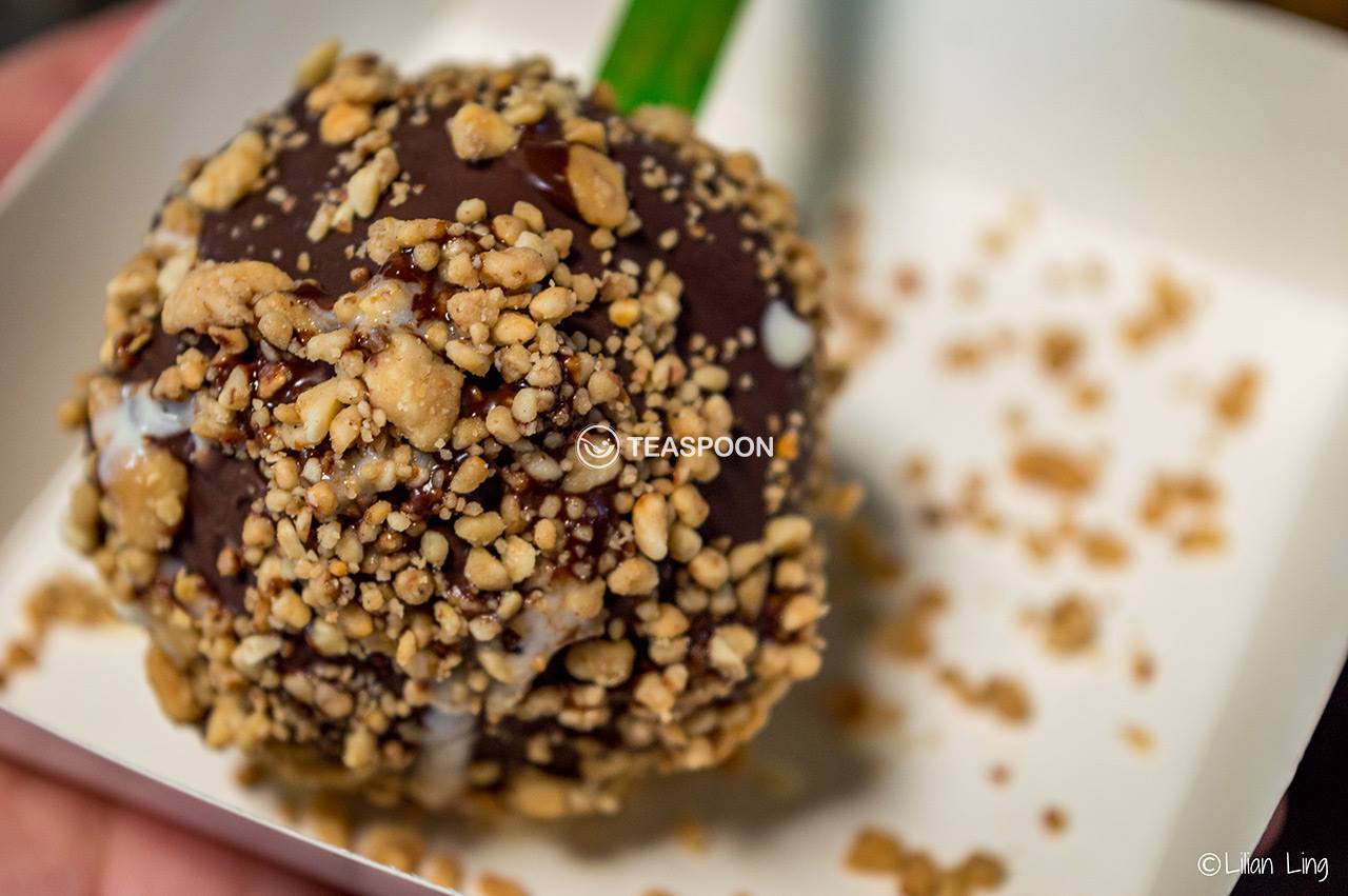 【Kuching Festival NEW Treats!】MEGABALL Gelato & Gelollipop? O(≧∇≦)O